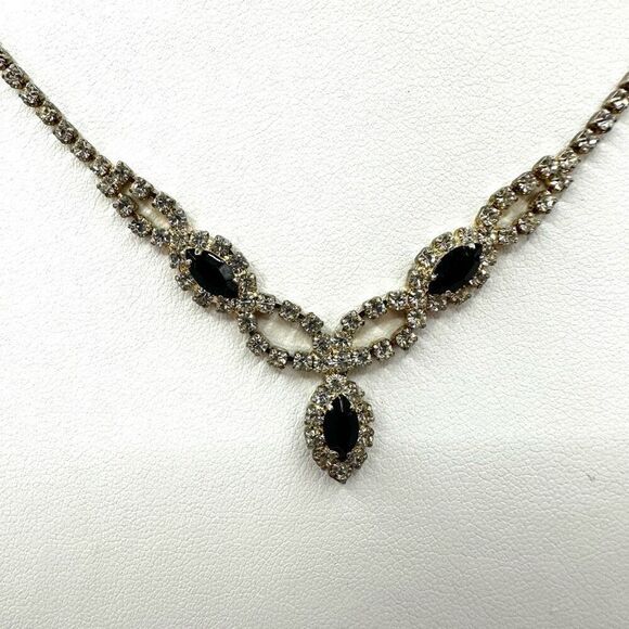 Rhinestone necklace - Picture 2 of 10